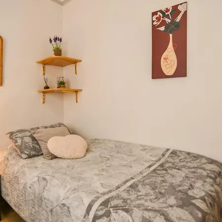 Seascape-tranquil 3 Bedroom Town House Holiday home