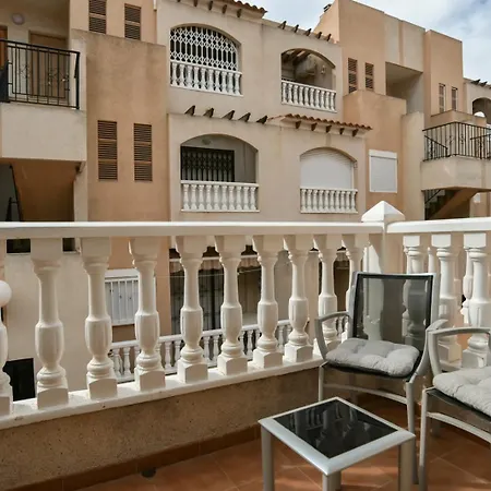 Seascape-tranquil 3 Bedroom Town House * Torrevieja