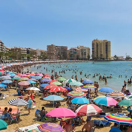 Seascape-tranquil 3 Bedroom Town House * Torrevieja